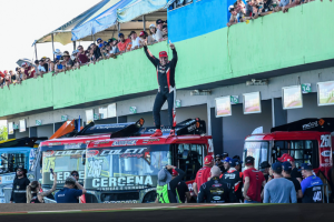 Douglas Collet largará na frente na Fórmula Truck em Santa Cruz do Sul