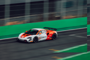 McLaren Artura GT4 vence pela segunda vez no Endurance Brasil