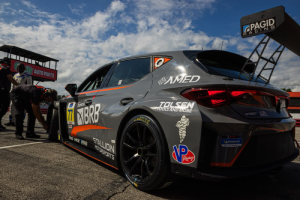 Raphael Reis é quinto nas 4 Horas de Mid Ohio em dupla com Celso Neto